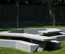Mago - Beta concrete bench