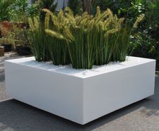 Float Avant-Garde - fibreglass square contemporary planter