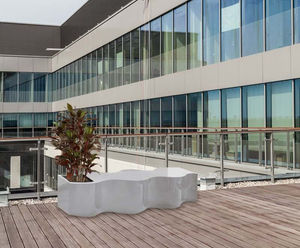 Curvy - Xtreme contemporary planter bench