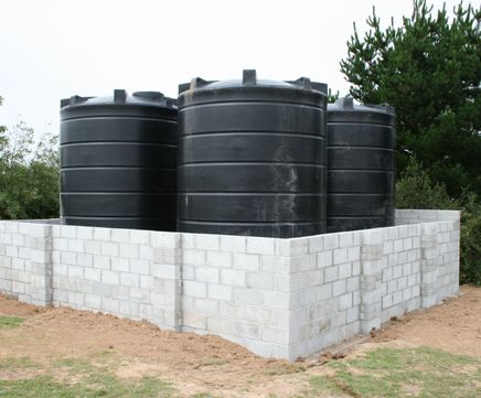 WRAS-approved potable water tanks (150-30,000L)