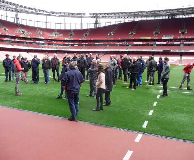 Groundsmen visit Emirates Stadium with DLF Seeds