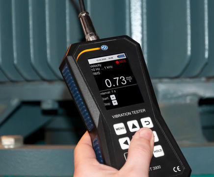 PCE-VT 3900 vibration meter