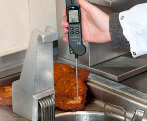 PCE-IR 80 infrared food thermometer