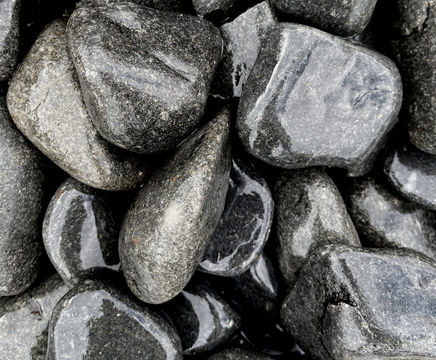 Ebony black basalt landscaping cobbles (60-120mm)