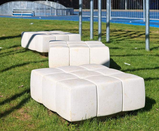 Bench Soft Seat - freestanding, cast stone
