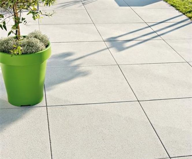 GDM Nueva Light large format slabs