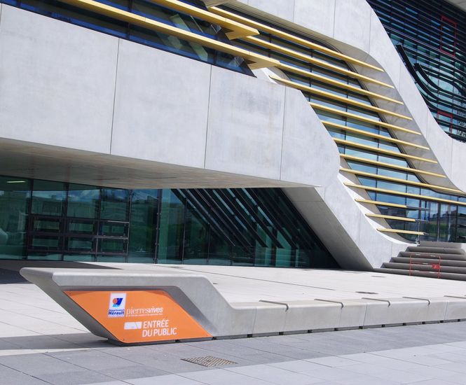 Custom concrete bench for Pierres Vives building