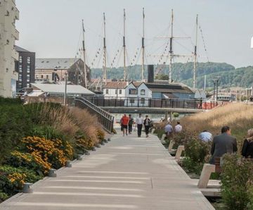 Fasonado Large Size Casted Slabs - modern public realm concrete paving