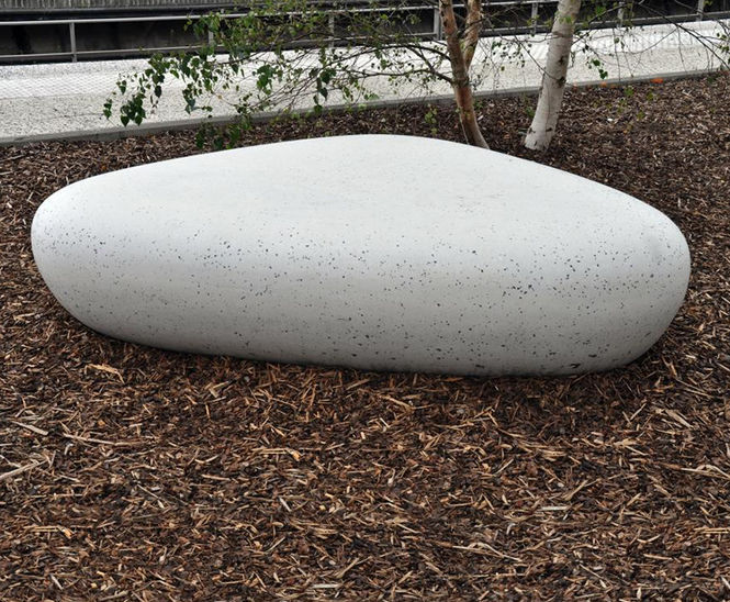 Bench Galet VI - pebble inspired concrete outdoor public seating