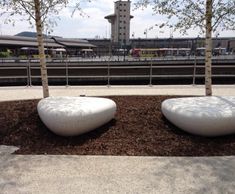 Bench Galet I - concrete outdoor stone-shaped bench