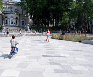 SCENIC large size slabs, benches & planter units, Belgium