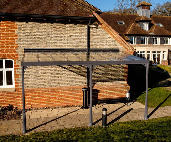 Glass canopy installed at Police Rehabilitation Centre
