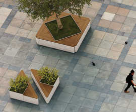 Triangle modular planter and bench system