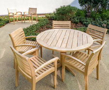 Outdoor timber furniture for cancer treatment centre