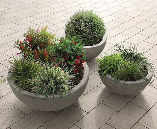 Ball - reconstituted stone outdoor semi-spherical planter