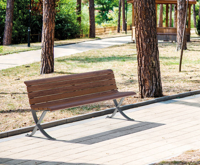Miss - contemporary outdoor wood and steel seat with backrest
