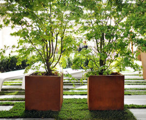 Dahlia - square steel planters for commercial outdoor spaces