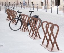 Fluxus cycle rack by LAB23