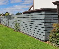 100% recycled plastic privacy fencing