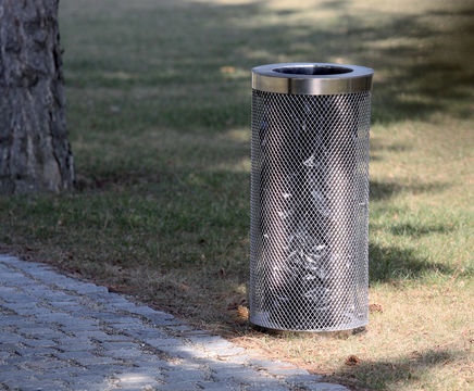 Aeroporto lightweight metal litter bin
