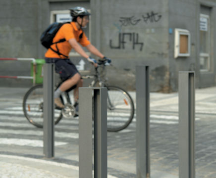 Elias geometrical bollard with optional LED lighting