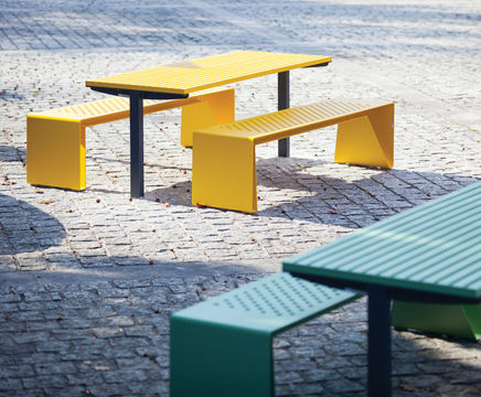 Tably Picnic Table