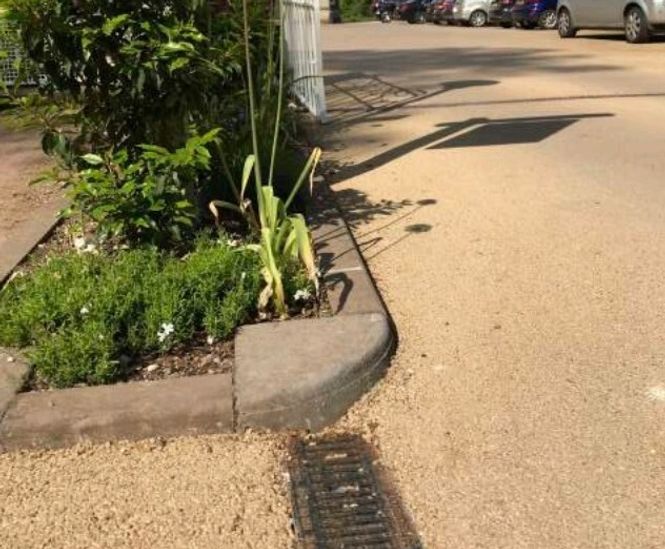 Natural-looking surfacing for manor house car park