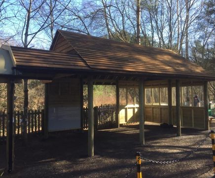 Bespoke outdoor classroom for infant school