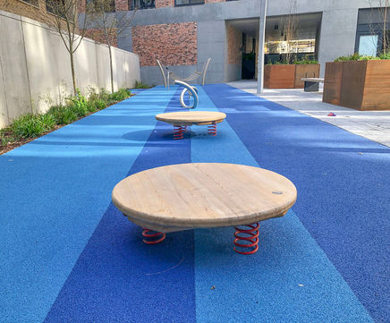 Jumping Discs (SP.1.01)