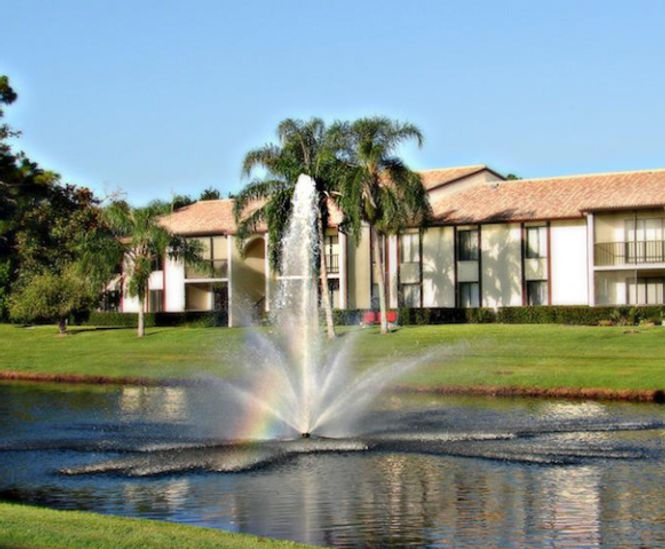 Masters Series - floating lake fountains