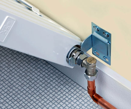 Rotarad™ rotating radiator valves