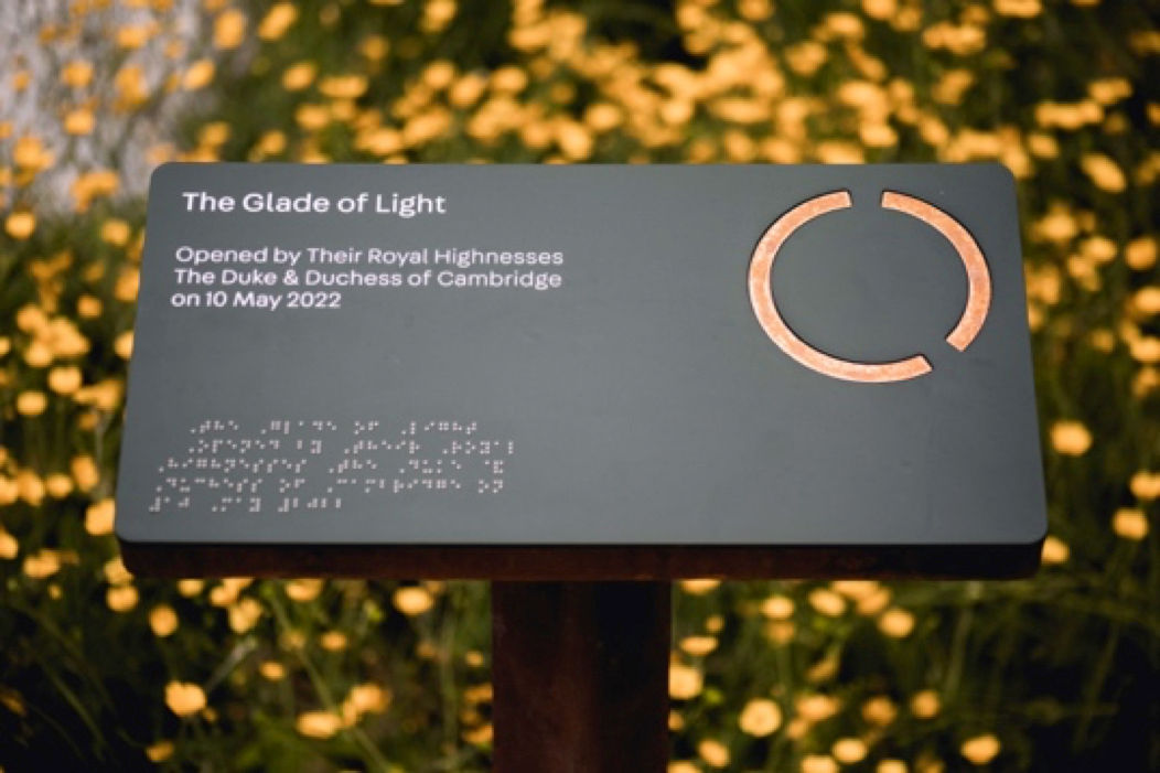 Commemorative signage Glade of Light memorial Empreinte Signs ESI