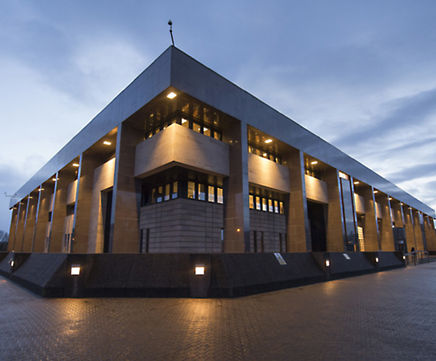 Catcastle Grey sandstone cladding, Glasgow Sheriff Court