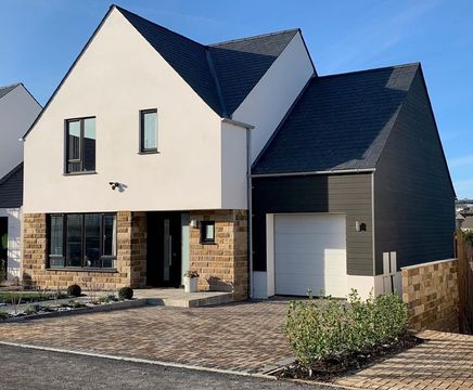 Catcastle Grey sandstone walling for housing development