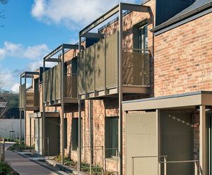 Steel grating panels for balustrades and balconies