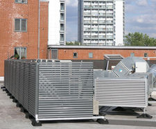 Roof-top screening - Great Western Studios, London
