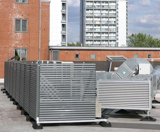 Roof-top screening - Great Western Studios, London