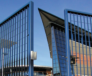 Steel grating gates