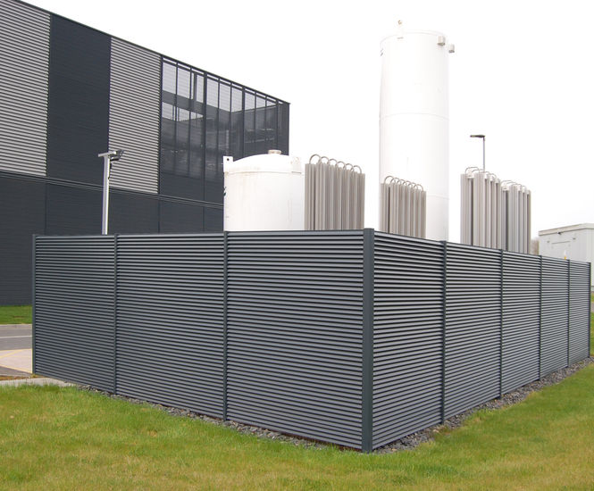 Compounds and fencing for award-winning new hospital