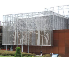 Corten louvres showcase artwork at technology park