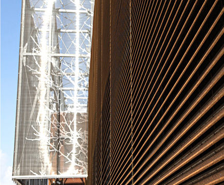 Italia - corten steel louvred wall cladding and screening panels
