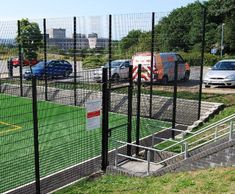 Retaining wall system - University of St Mark & St John