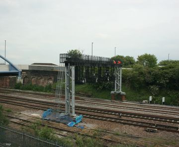 Troughs and lids for Network Rail project