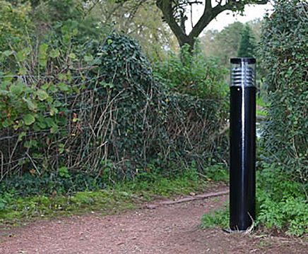 Centurion illuminated steel bollard, flat top