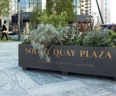 Granite elements - South Quay Plaza, Canary Wharf
