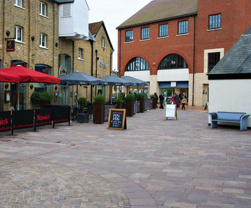 Italian Porphyry Paving - natural stone paving for outdoor landscaping