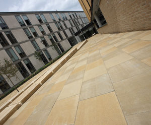 StoneMaster® flag paving