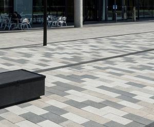 Andover Textured block paving