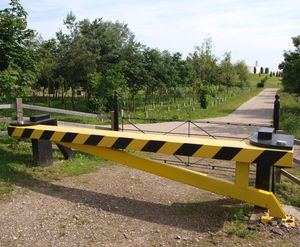 PAS 68 Terra Swing Gate (Terra Road Closer) 7.5t @ 50mph