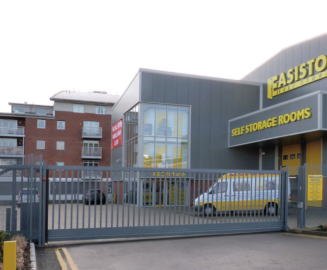 Sliding Cantilevered Gates